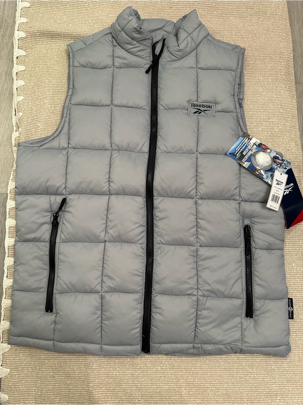 Reebok Men’s Light Gray Quilted Puffer Vest